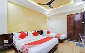 Hotel O Govindam
